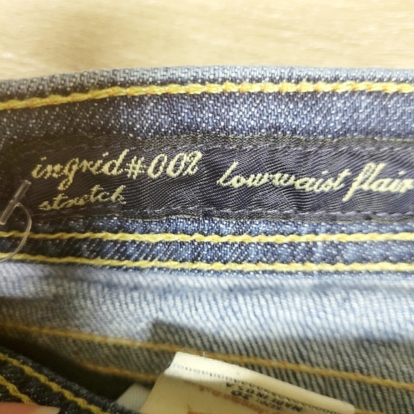 Citizens of Humanity Ingrid #002 Stretch Low Waist Flair Jeans - Picture 7 of 9